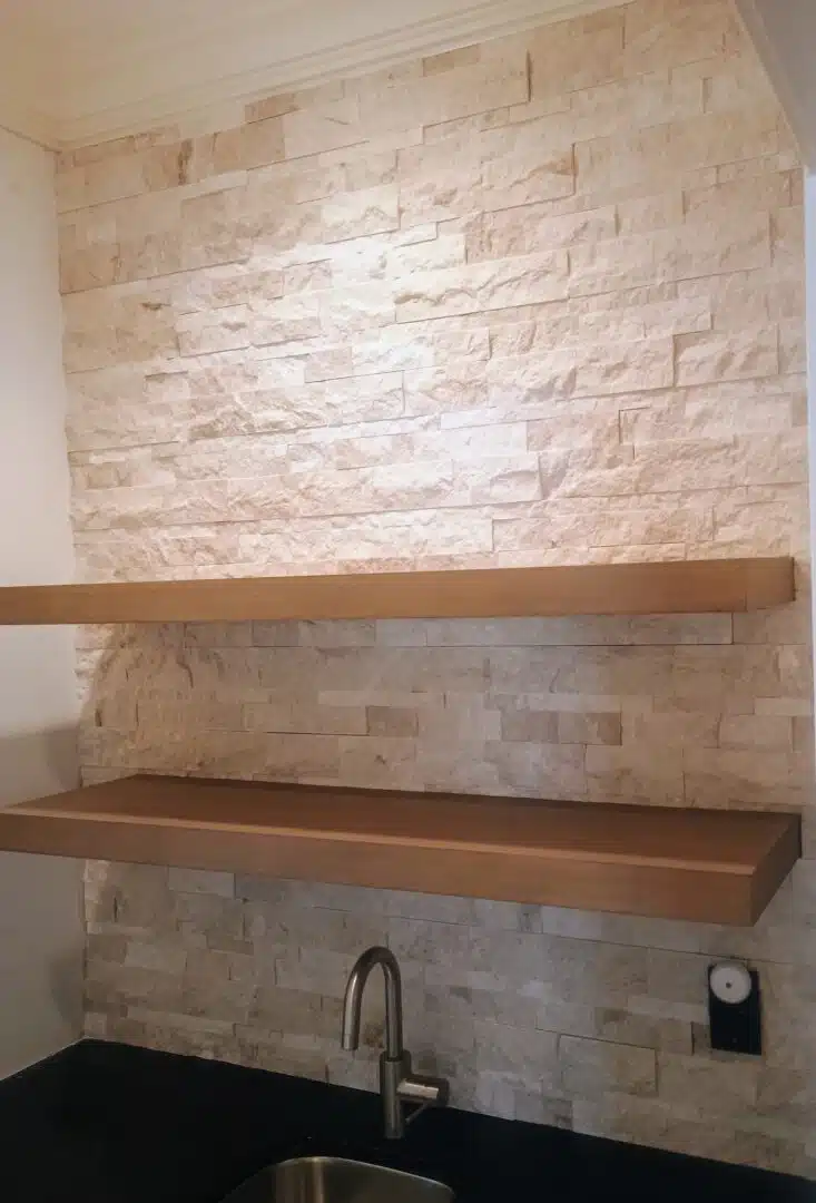Floating shelf installation